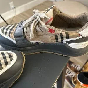 スニーカー BURBERRY Men Sneakers Dove Grey 8101906 Men's Designer Sneakers | Burberry®️ Official